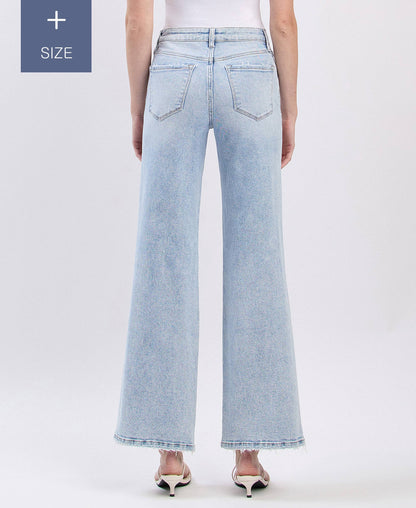 EVERDAY DISTRESSED WIDE JEANS-PLUS SIZE