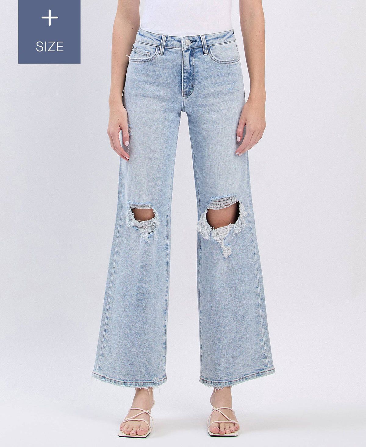EVERDAY DISTRESSED WIDE JEANS-PLUS SIZE
