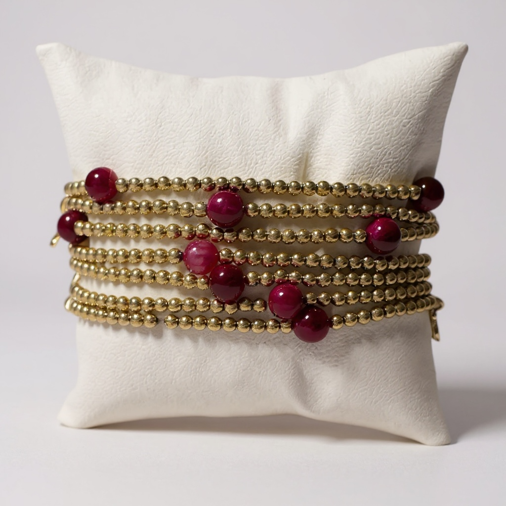 Dainty Goldie Beaded Bracelet