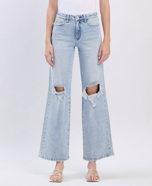 EVERDAY DISTRESSED WIDE JEANS